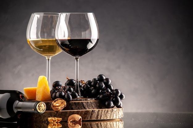 W jakich kieliszkach serwować wino białe i czerwone?